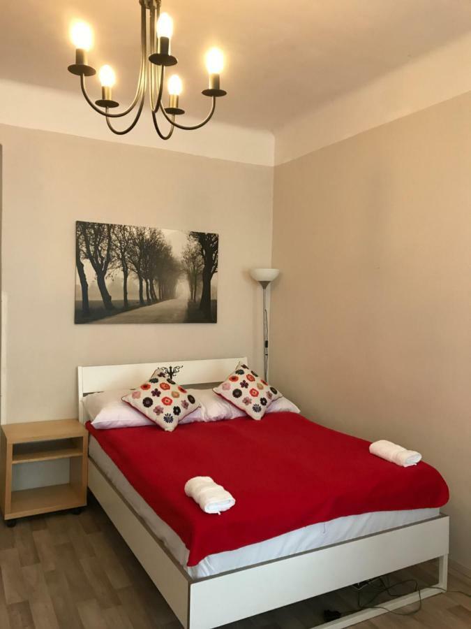Blahnikova Aparthotel Прага Екстериор снимка